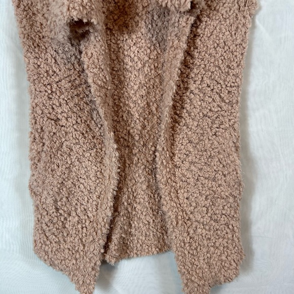 Womens Soft Sleeveless New Dirextions Vest / Medium - Picture 4 of 11